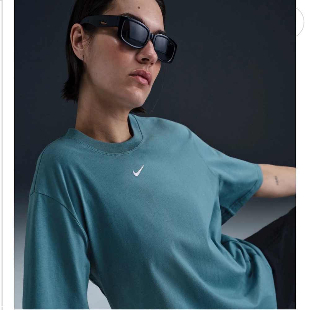Nike Teal Relax Fit Crew Neck Organic Cotton Tee